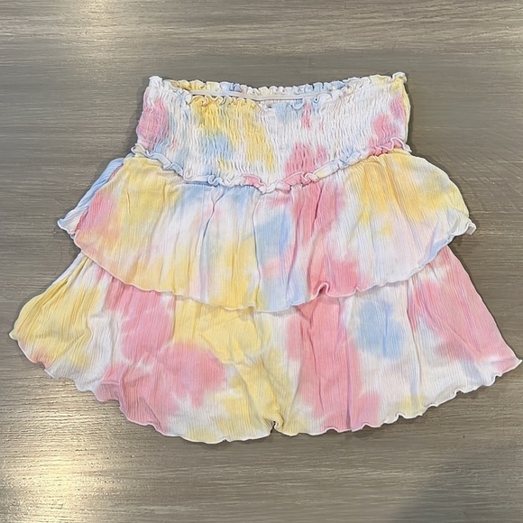 Flowers by Zoe Tie Dye Ruffle Skirt with built in shorts - Picture 4 of 4